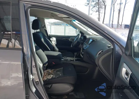 2017 Nissan Pathfinder Sv из США, поврежденный, VIN 5N1DR2MM8HC908394